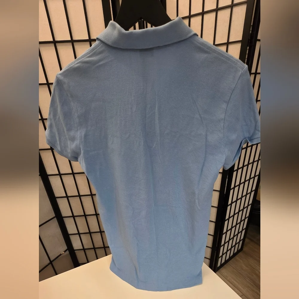 Ralph Lauren Women's Light Blue Classic Fit Polo ~ Size Medium - Picture 7 of 9